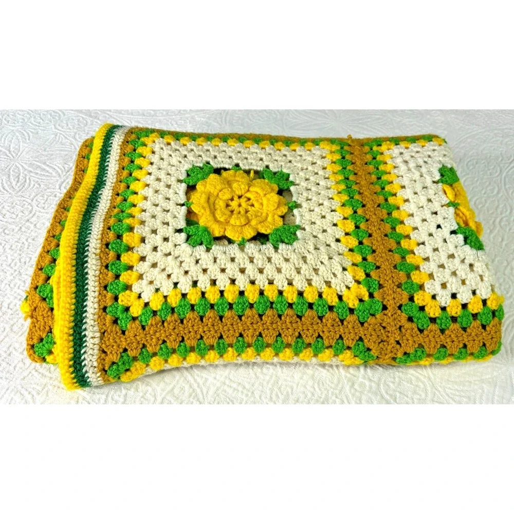 Vintage 70s Hand Crooked Granny Square Afghan Blanket 3D Yellow Flower Rose 48x7